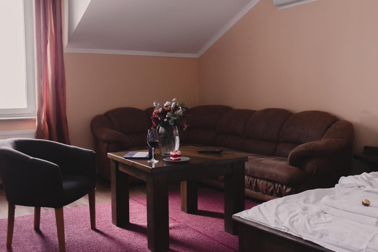 Aivengo Hotel Kolodenka Eksteriør bilde